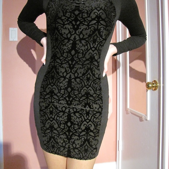 H&M BLACK BODYCON DRESS WITH VELVET DETAILS - Picture 3 of 3